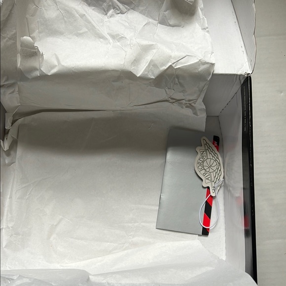 Air Jordan 2 Retro Sneakers Box/AUTHENTIC - Picture 8 of 10